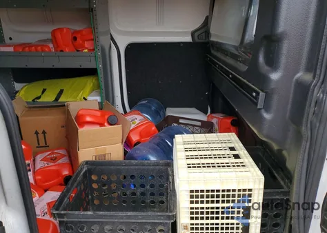 2020 Nissan Nv200 2.5S z USA, uszkodzony, nr VIN 3N6CM0KN9LK690254